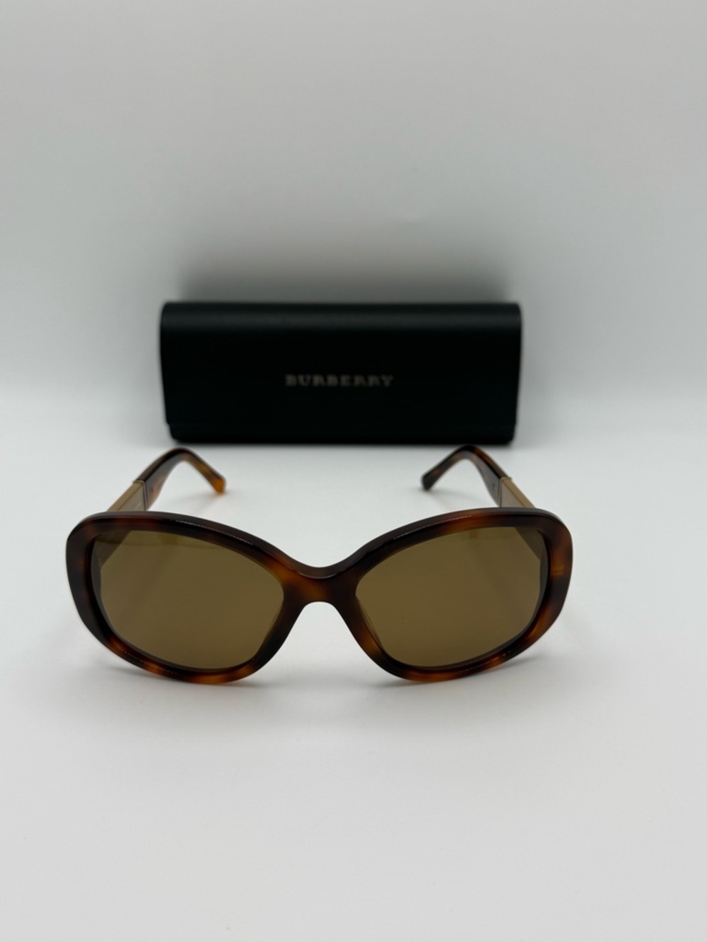 Burberry Polarized Tortoise Sunglasses with Novacheck Print - Picture 3 of 8
